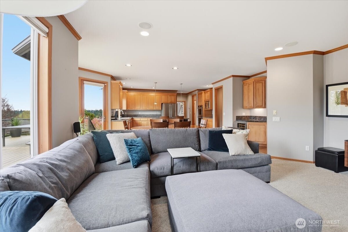 2108 242nd Street Southeast Bothell, WA 98021 - Photo 8 of 39