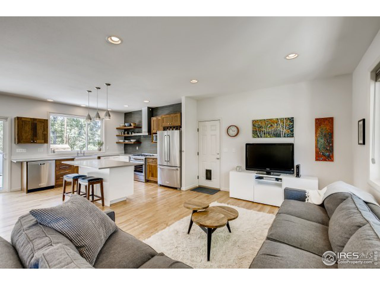 7253 Park Lane Road Longmont, CO 80503 - Photo 6 of 40 Gallery Image 6
