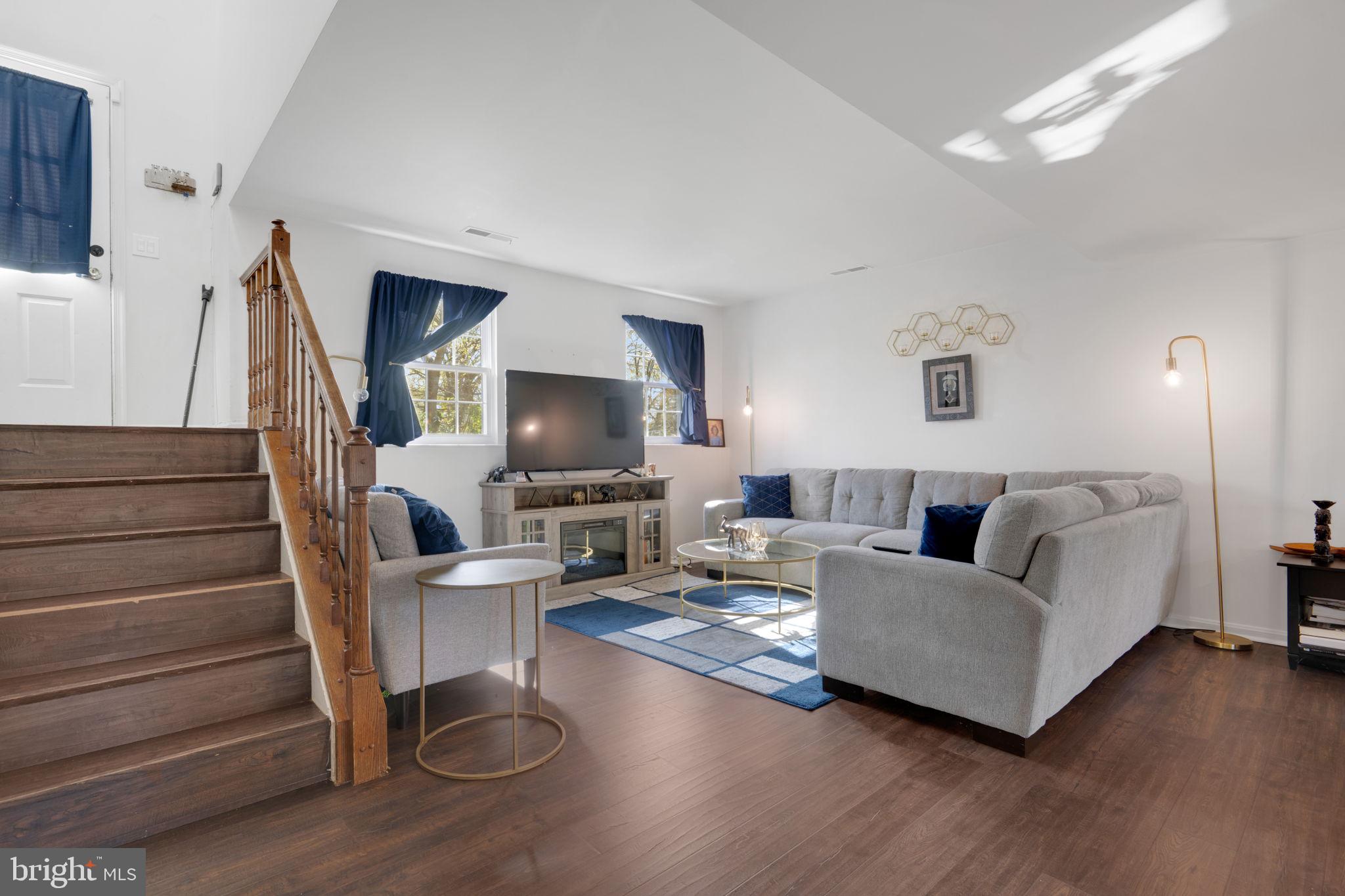 9324 Decatur Place Laurel, MD 20723 - Photo 4 of 33