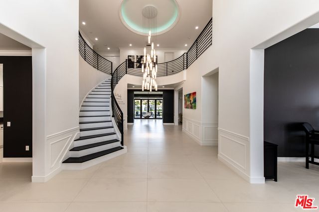 $25,000 | 5474 Amber Circle, Calabasas, CA 91302