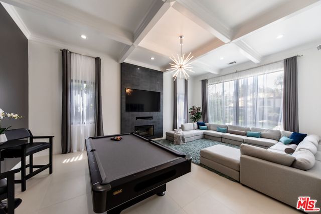 $25,000 | 5474 Amber Circle, Calabasas, CA 91302