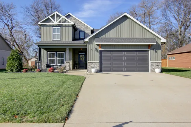 $449,900 | 1004 Michaela Circle, Clarksville, TN 37043