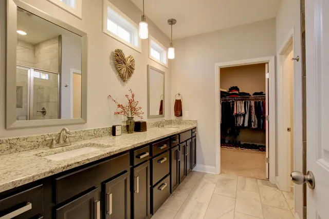 $449,900 | 1004 Michaela Circle, Clarksville, TN 37043