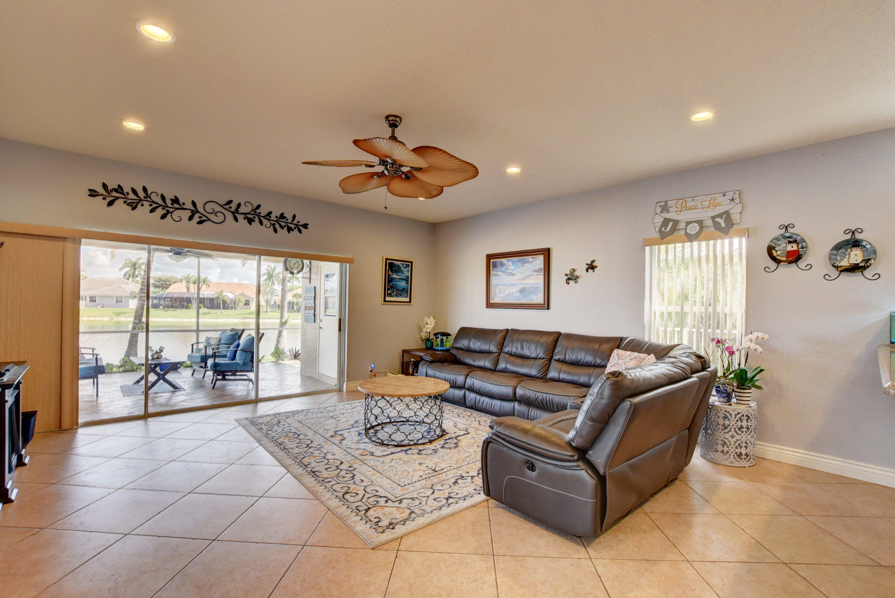 22352 Siesta Key Drive Boca Raton, FL 33428 - Photo 16 of 45 35_ebf_0376and4more