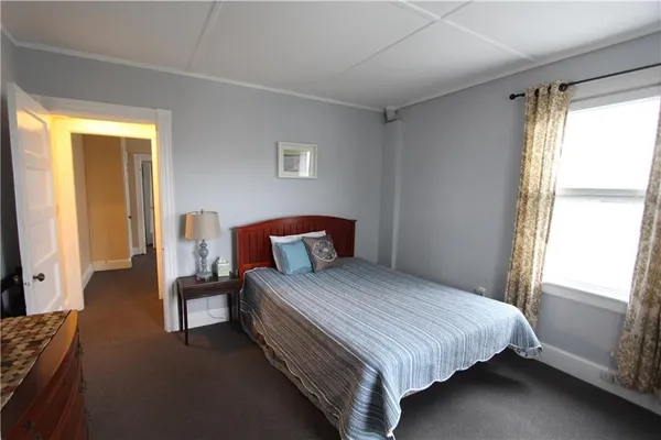 $3,800 | 28 Mc Allister Street, Unit 2, Newport, RI 02840