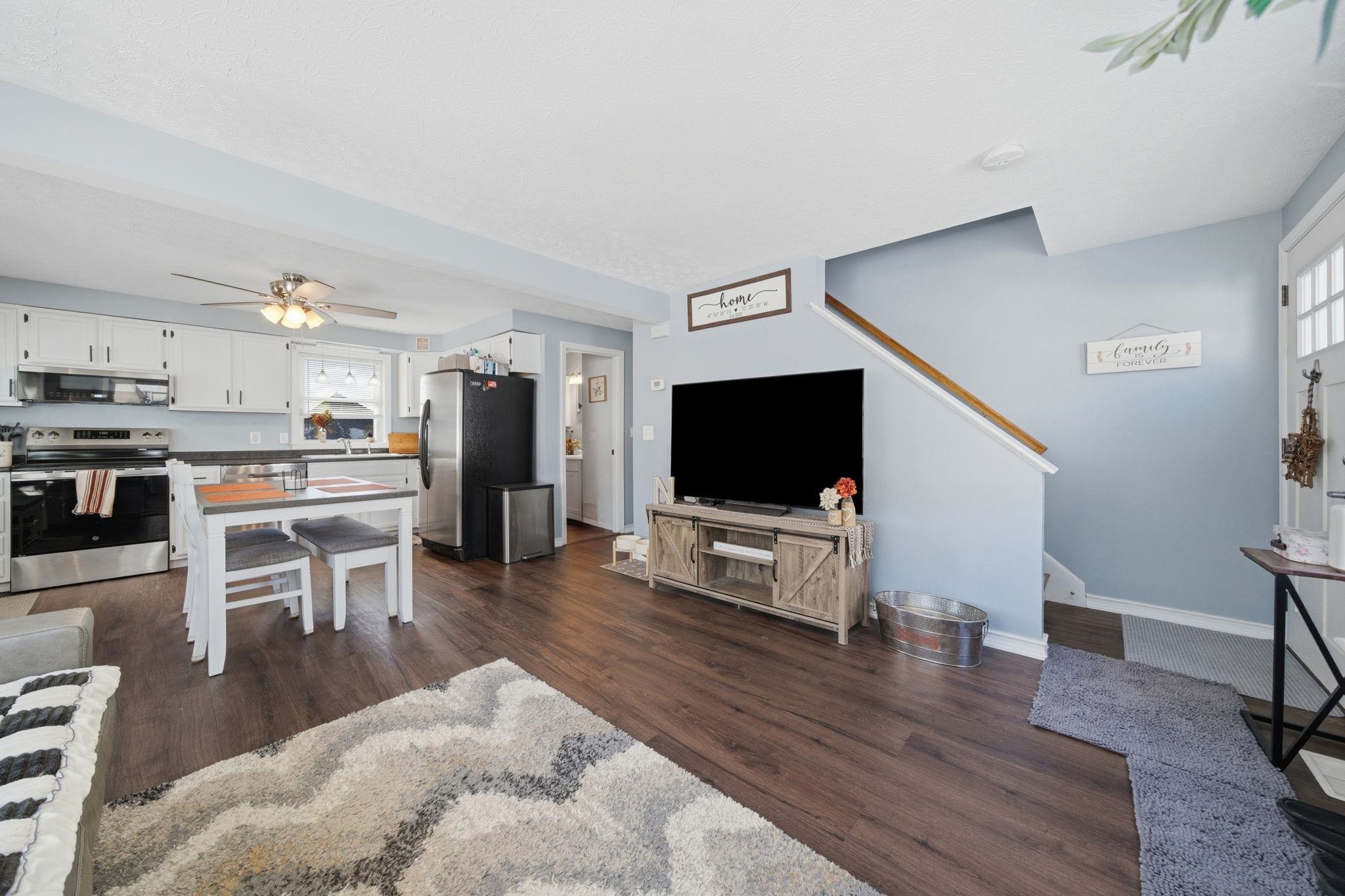 47 Hillsboro Street, Unit A Manchester, NH 03104 - Photo 11 of 40