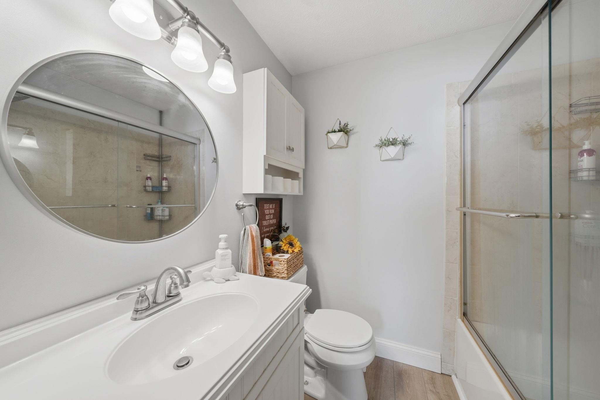 47 Hillsboro Street, Unit A Manchester, NH 03104 - Photo 18 of 40