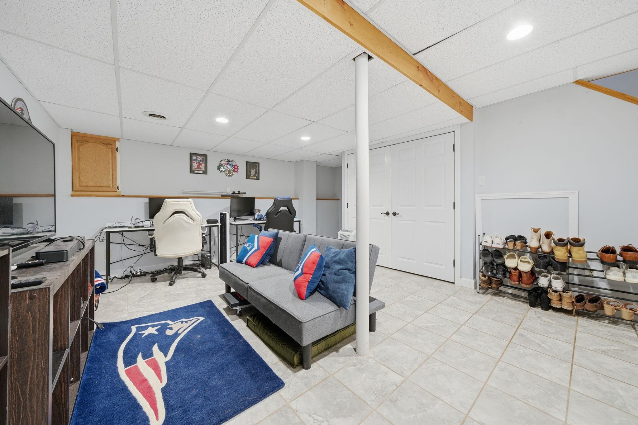 47 Hillsboro Street, Unit A Manchester, NH 03104 - Photo 19 of 40