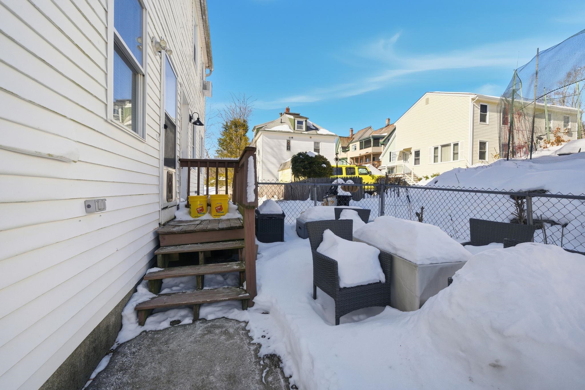 47 Hillsboro Street, Unit A Manchester, NH 03104 - Photo 33 of 40