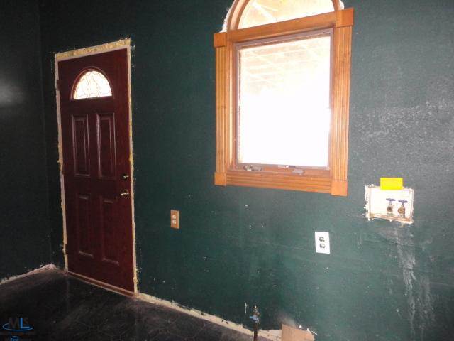 7135 Vincent Road Croswell, MI 48422 - Photo 13 of 24 31139633-12.JPG