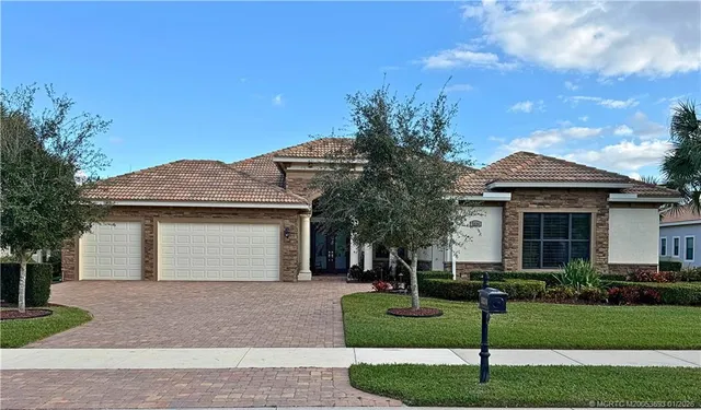 $1,250,000 | 5234 Southwest Blue Daze Way, Palm City, FL 34990