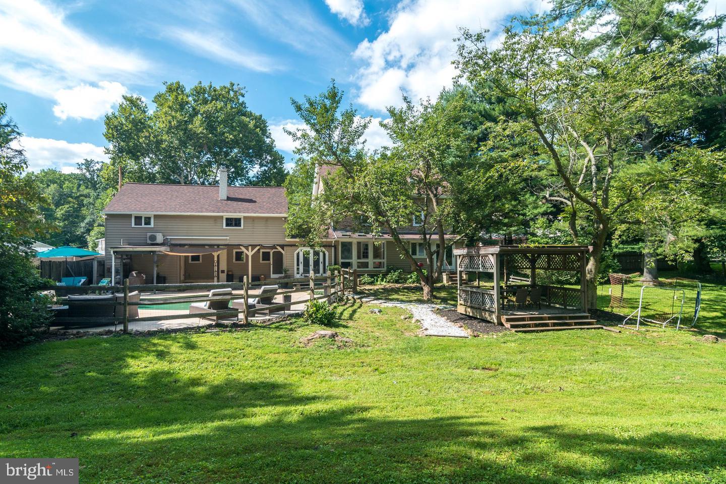 1071 Creek Road Downingtown, PA 19335 - Photo 4 of 93 Gallery Image 4