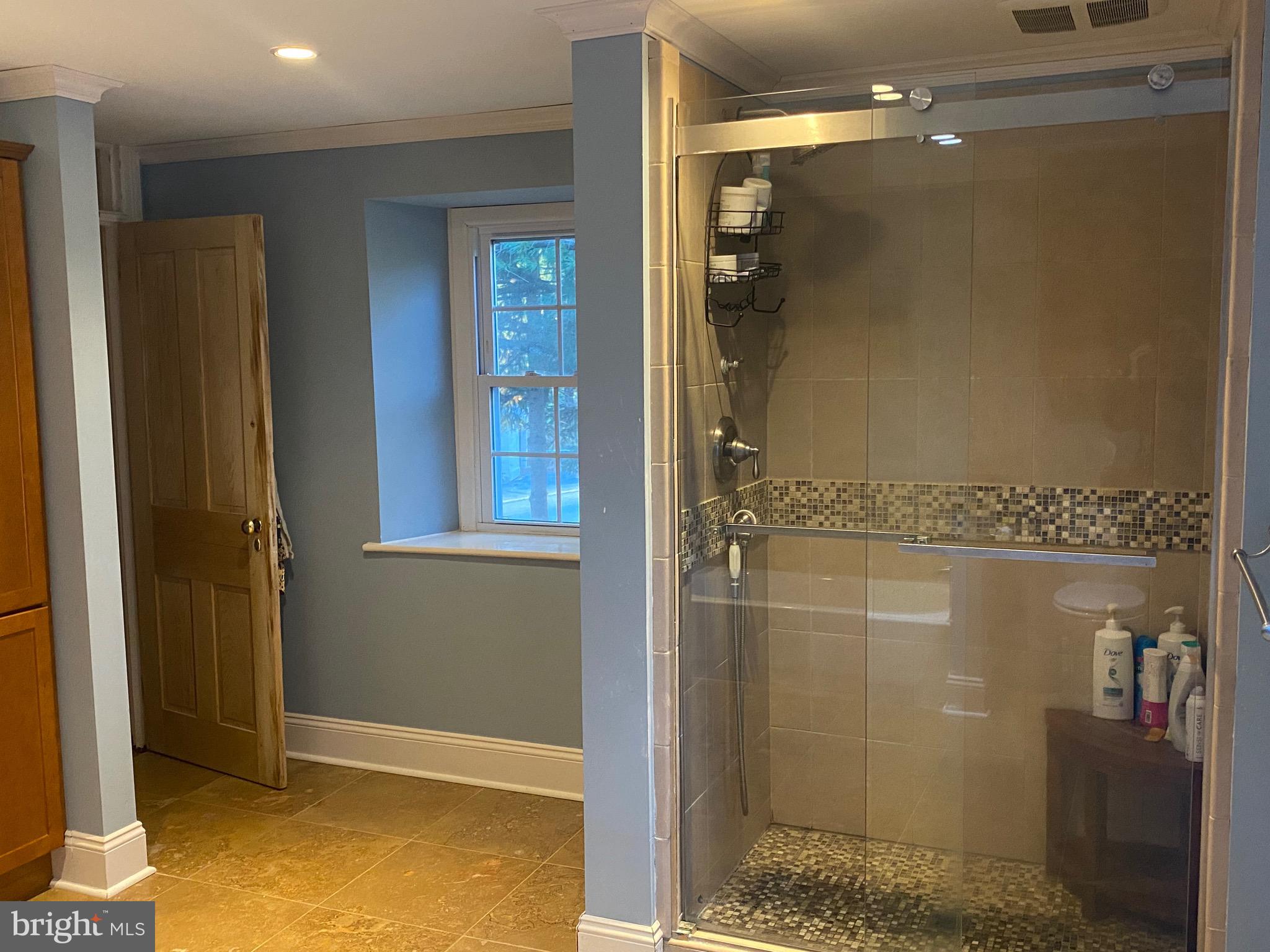1071 Creek Road Downingtown, PA 19335 - Photo 52 of 93 2nd Floor Full Bathroom