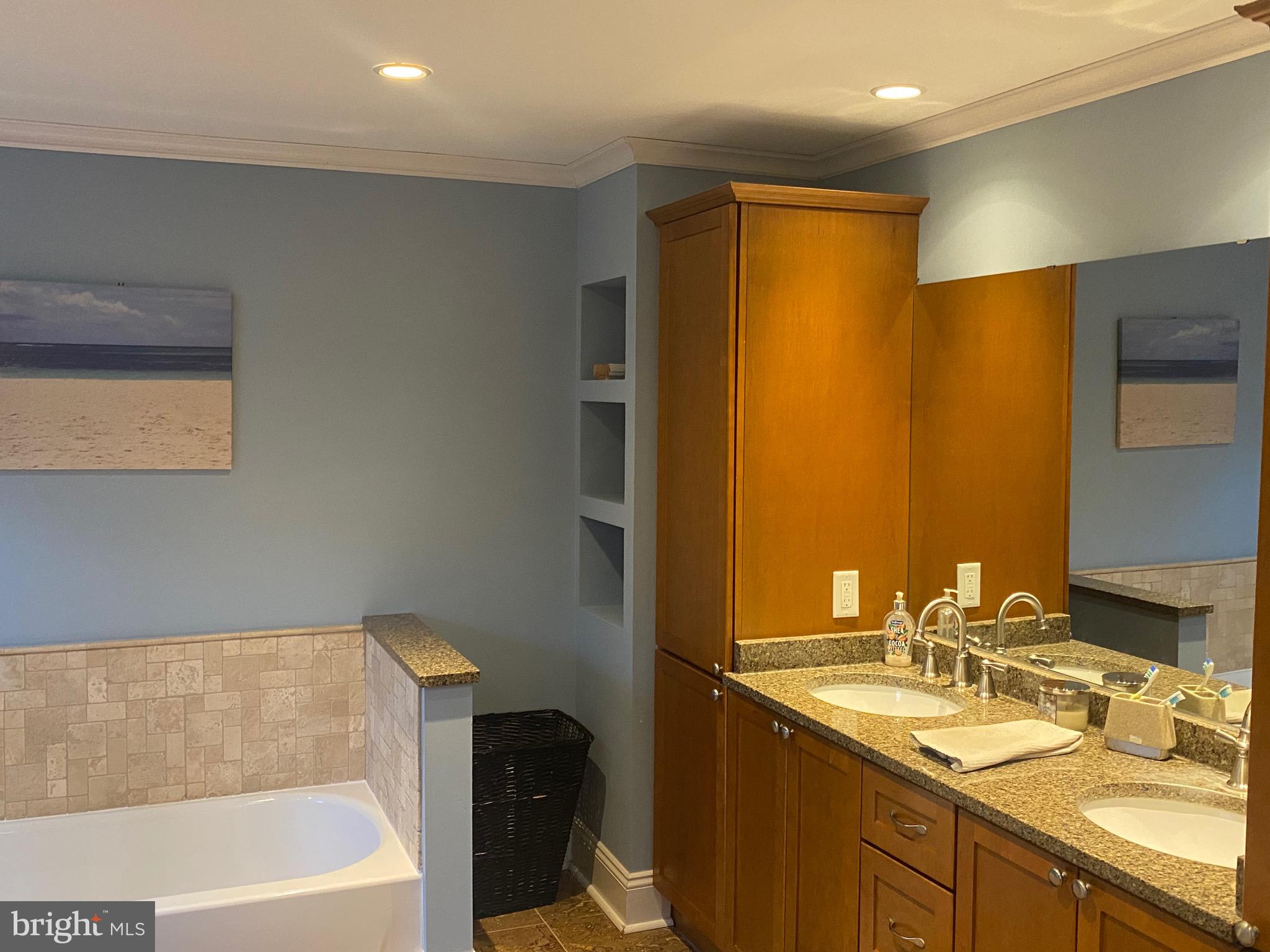 1071 Creek Road Downingtown, PA 19335 - Photo 53 of 93 2nd Floor Full Bathroom