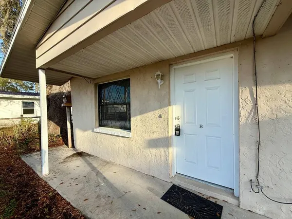 a view of a entryway door of the house