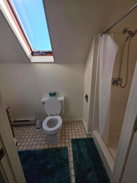 38 Cluf Bay Road, Unit 38 Brunswick, ME 04011 - Photo 36 of 45 Upstairs Bath 2