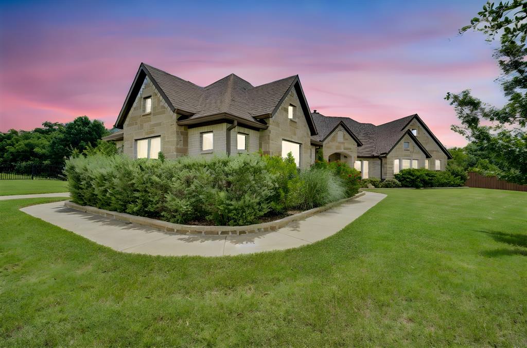 1310 Rustic Ridge Drive Midlothian, TX 76065 - Photo 3 of 32