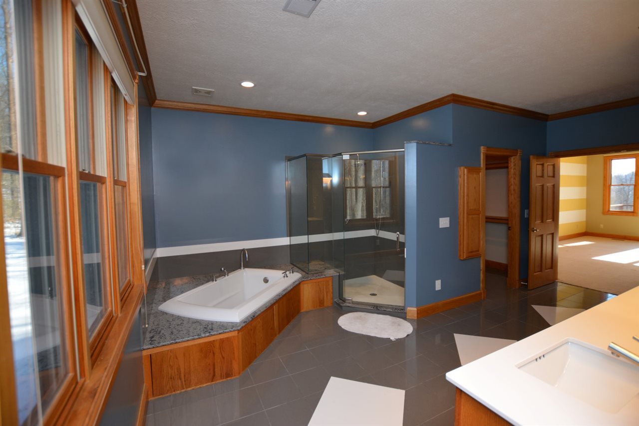 5598 Nehrt Road Bloomington, IN 47408 - Photo 20 of 36 Gallery Image 20