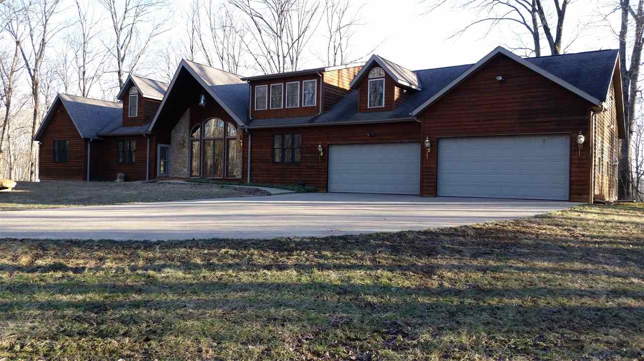 5598 Nehrt Road Bloomington, IN 47408 - Photo 4 of 36 Gallery Image 4