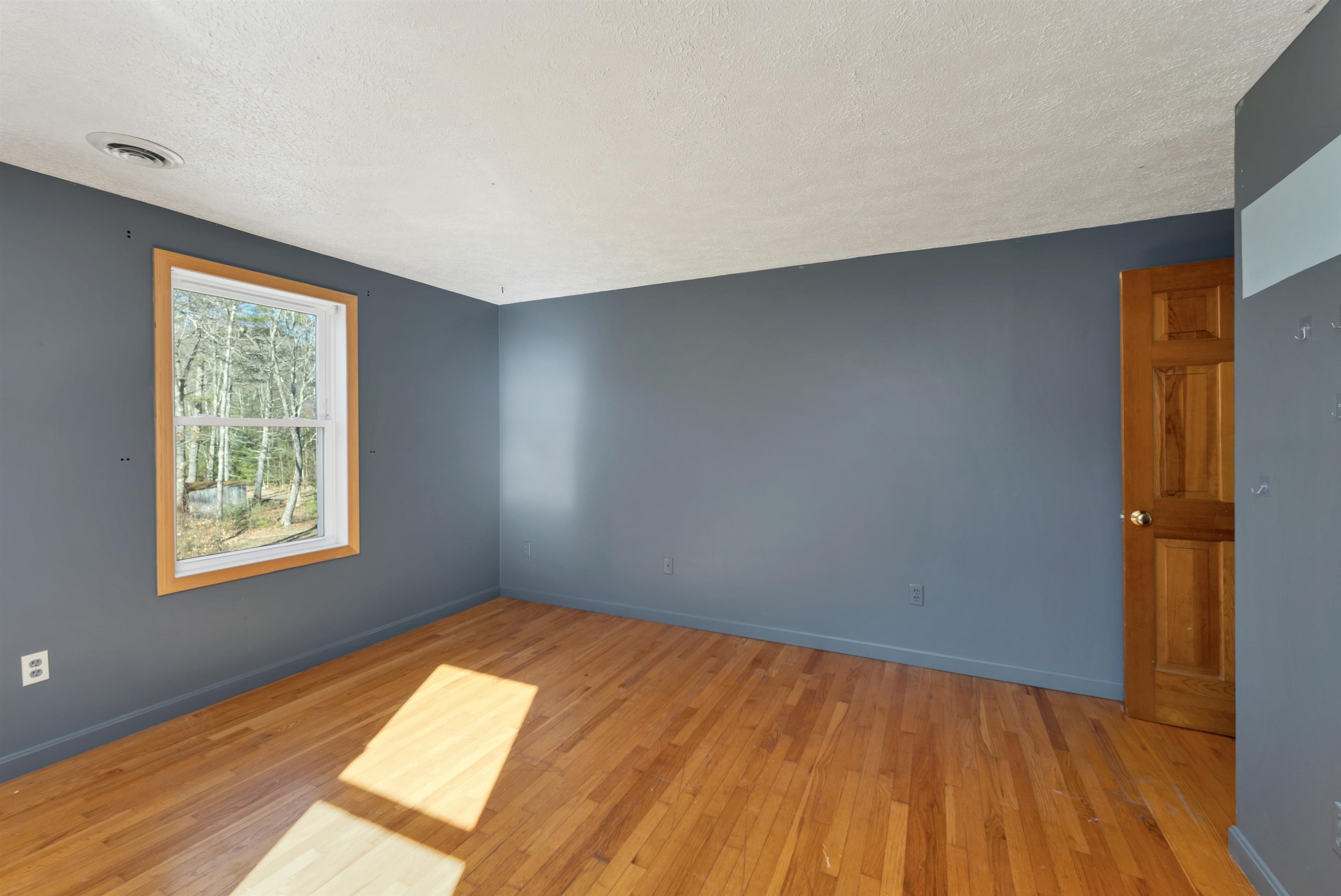 50 Range Road Epsom, NH 03234 - Photo 26 of 39