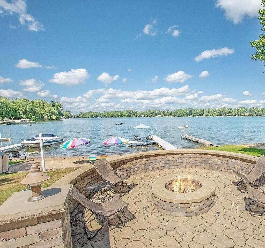 13692 West McBride Road Coral, MI 49322 - Photo 2 of 22 image_172249911
