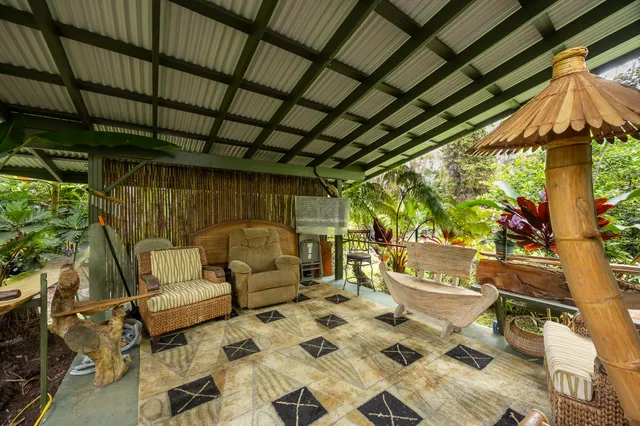 a view of building with yard