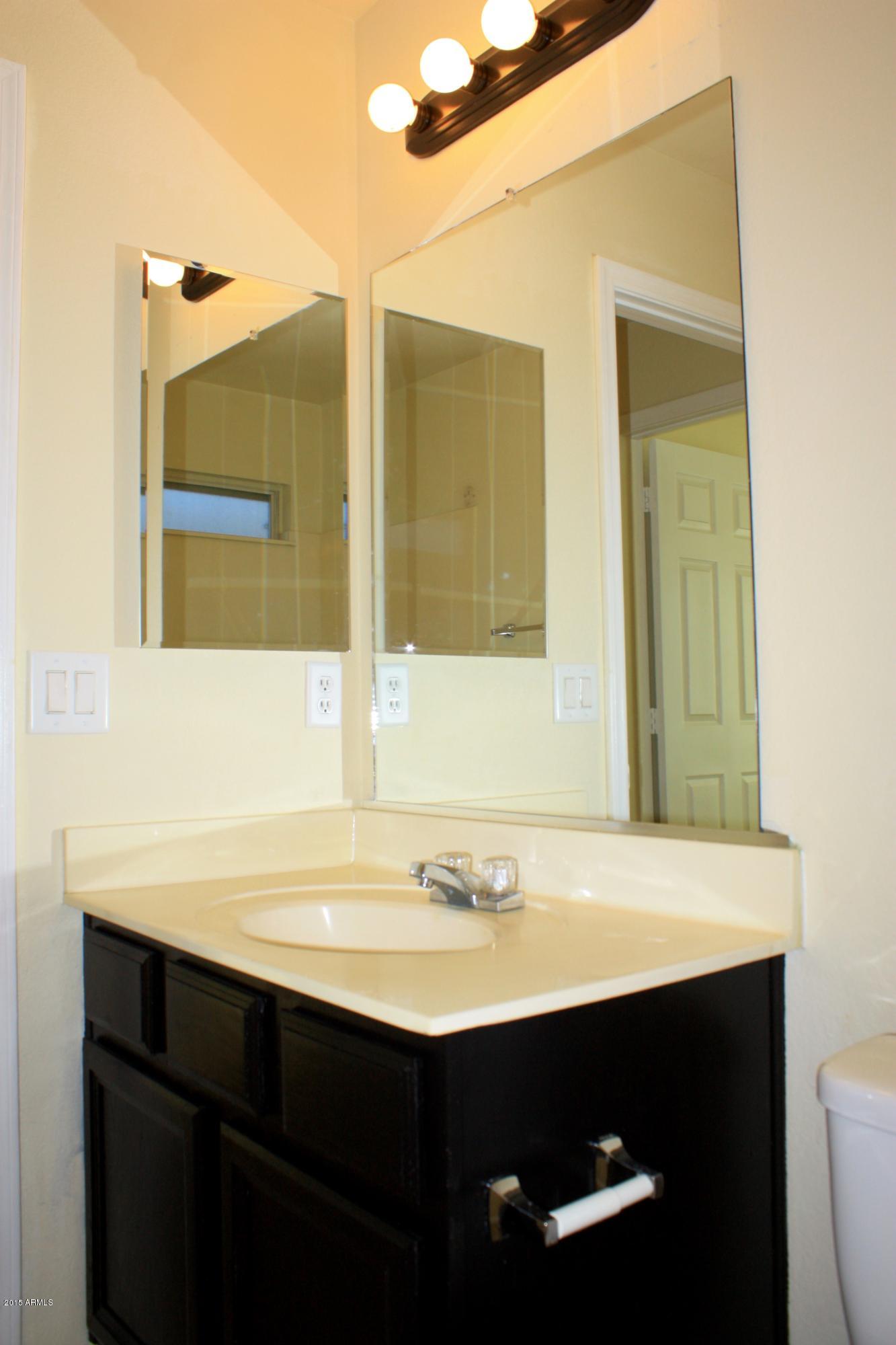 769 South Burk Street Gilbert, AZ 85296 - Photo 25 of 31 IMG_3530