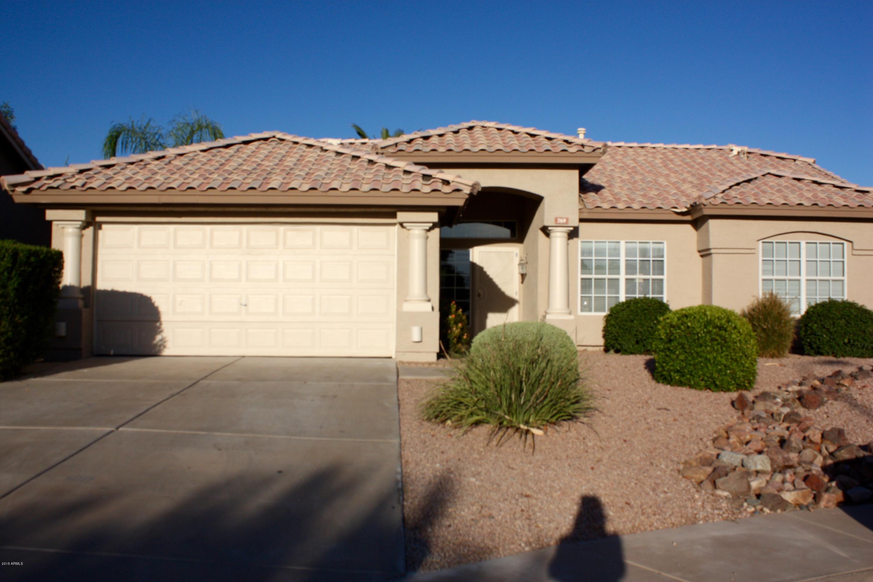 769 South Burk Street Gilbert, AZ 85296 - Photo 3 of 31 IMG_3584