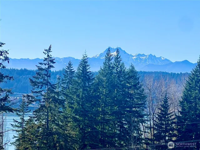 $754,990 | 2072 Northeast Norseman Way, Poulsbo, WA 98370