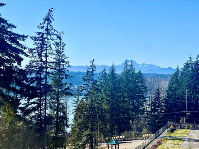 $754,990 | 2072 Northeast Norseman Way, Poulsbo, WA 98370