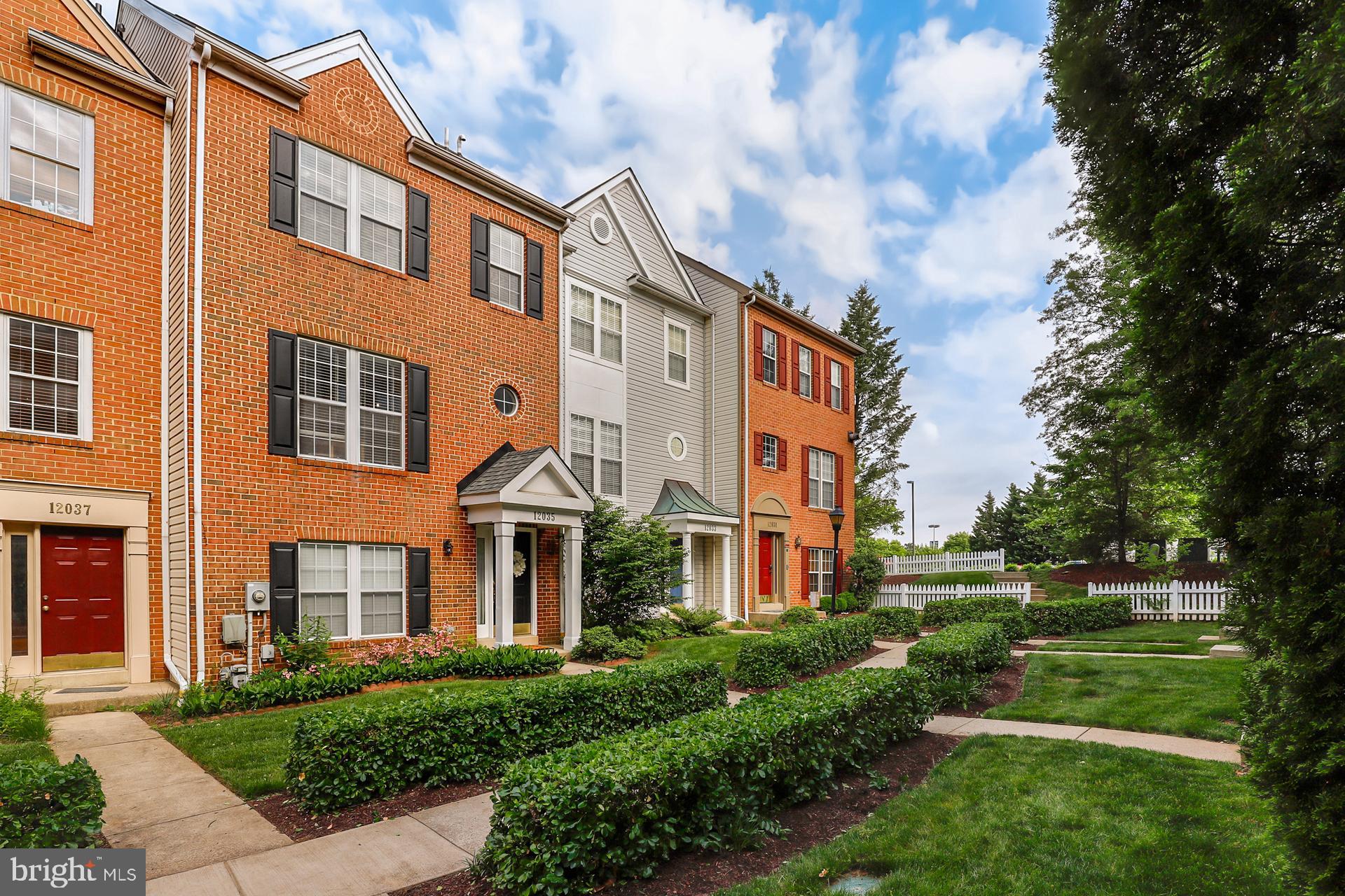 12035 Amber Ridge Circle Germantown, MD 20876 - Photo 2 of 23