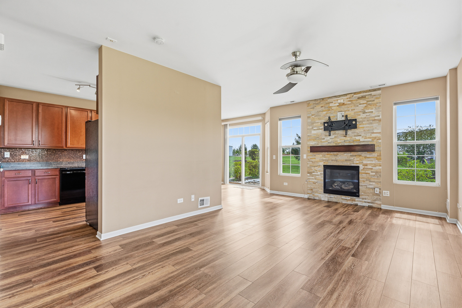15329 Kenmare Circle Manhattan, IL 60442 - Photo 23 of 39
