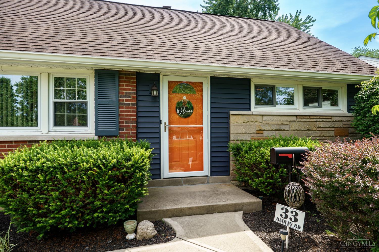 33 Hadley Road Greenhills, OH 45218 - Photo 34 of 38