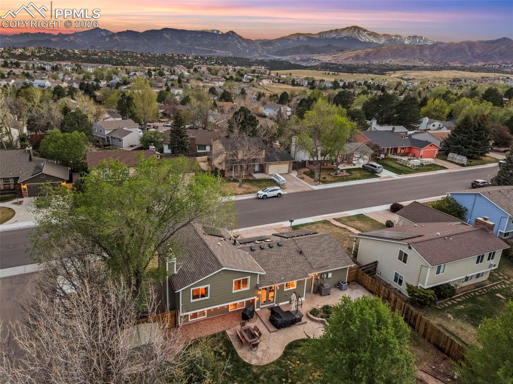230 Saddlemountain Road Colorado Springs, CO 80919 - Photo 4 of 36