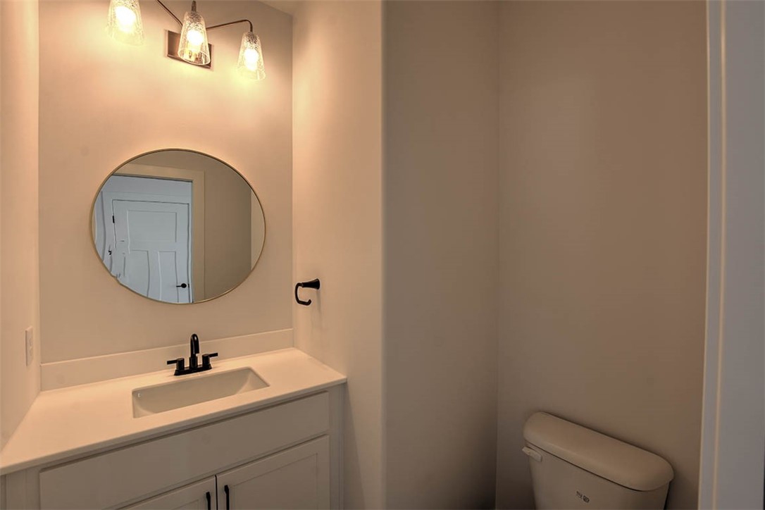 230 Lea Lane Forsyth, IL 62535 - Photo 13 of 30 Main floor half bath