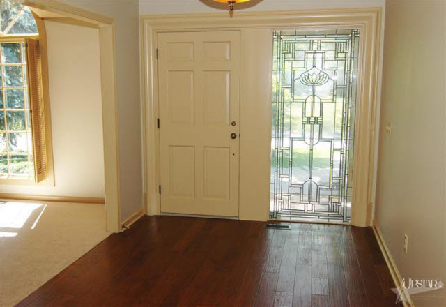 2815 Wind Pump Road Fort Wayne, IN 46804 - Photo 2 of 24