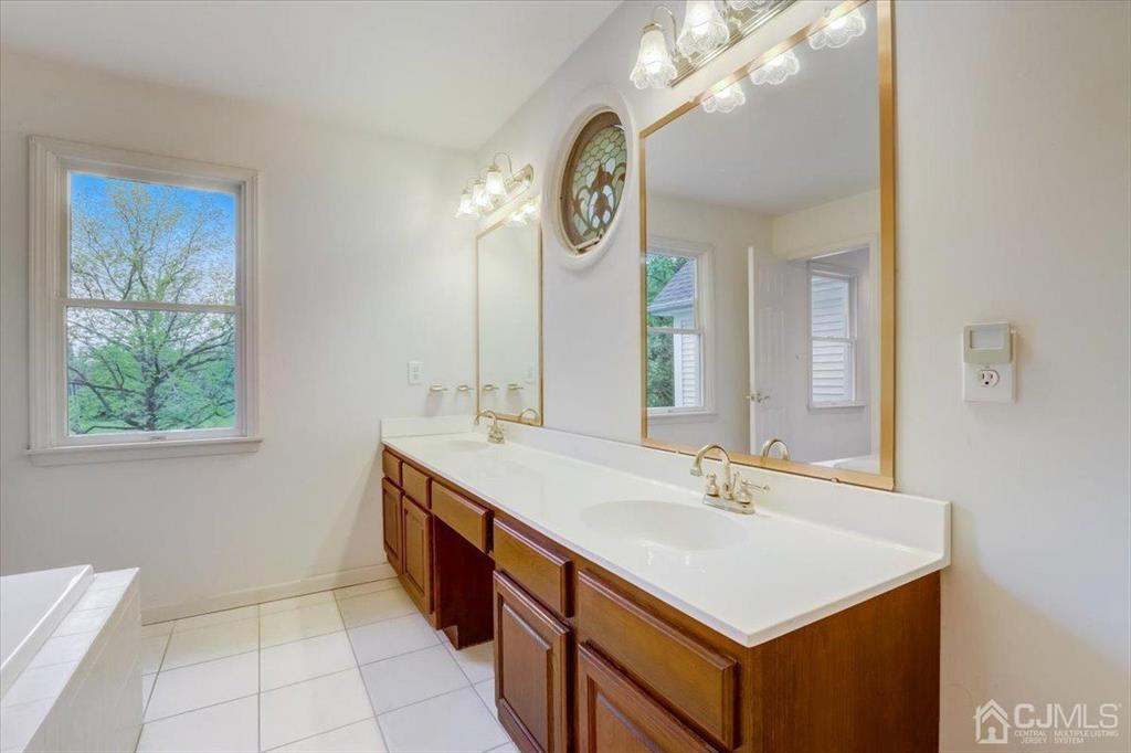 100 North Main Street Cranbury, NJ 08512 - Photo 27 of 74