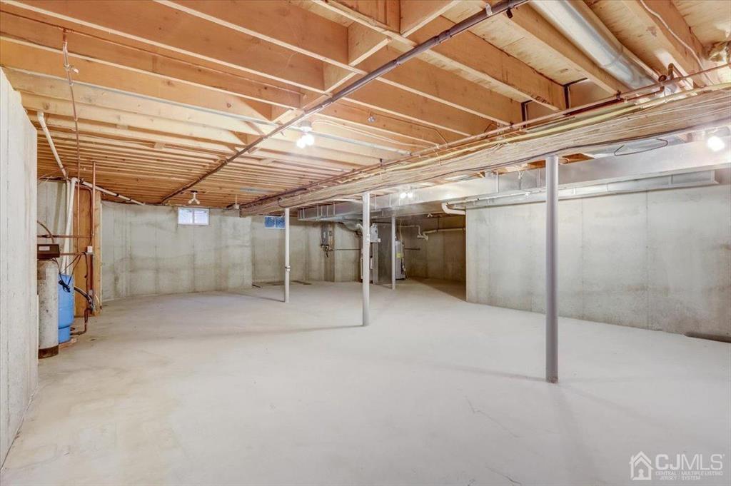 100 North Main Street Cranbury, NJ 08512 - Photo 45 of 74 a view of empty room with wooden ceiling