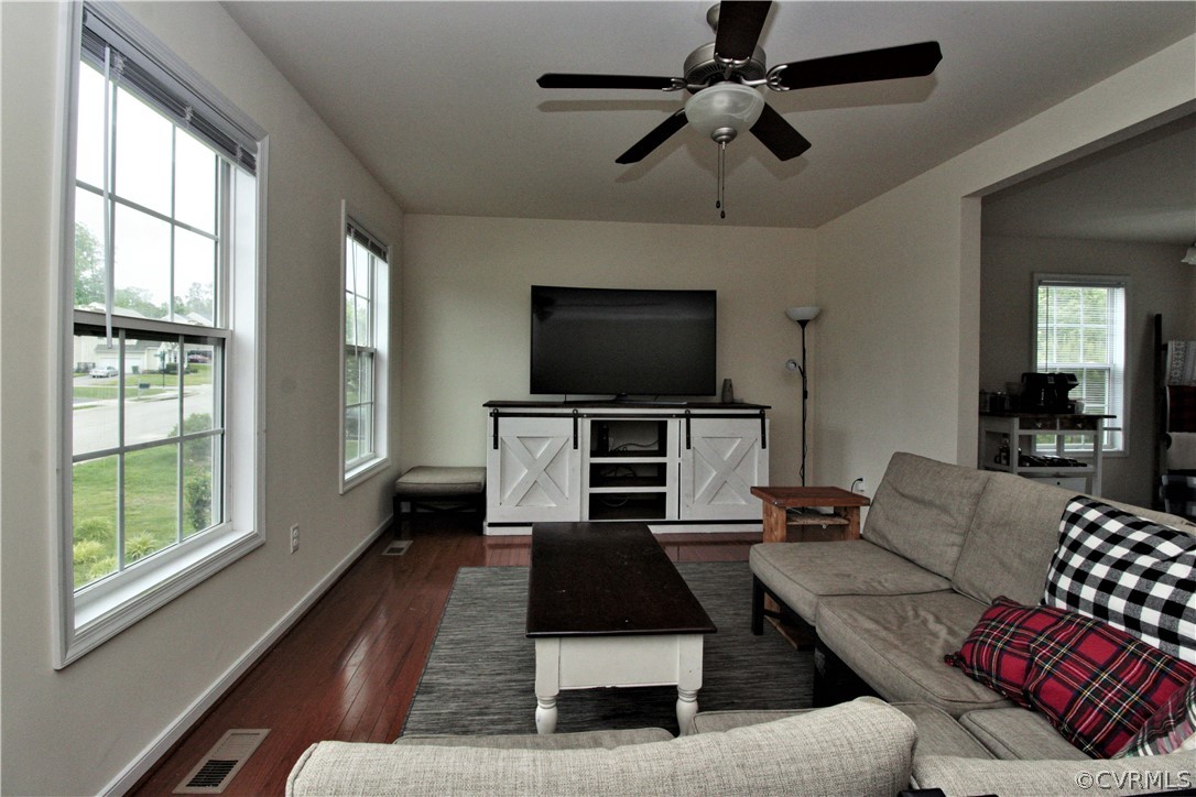4118 Cameron Road Hopewell, VA 23860 - Photo 6 of 25 Gallery Image 6