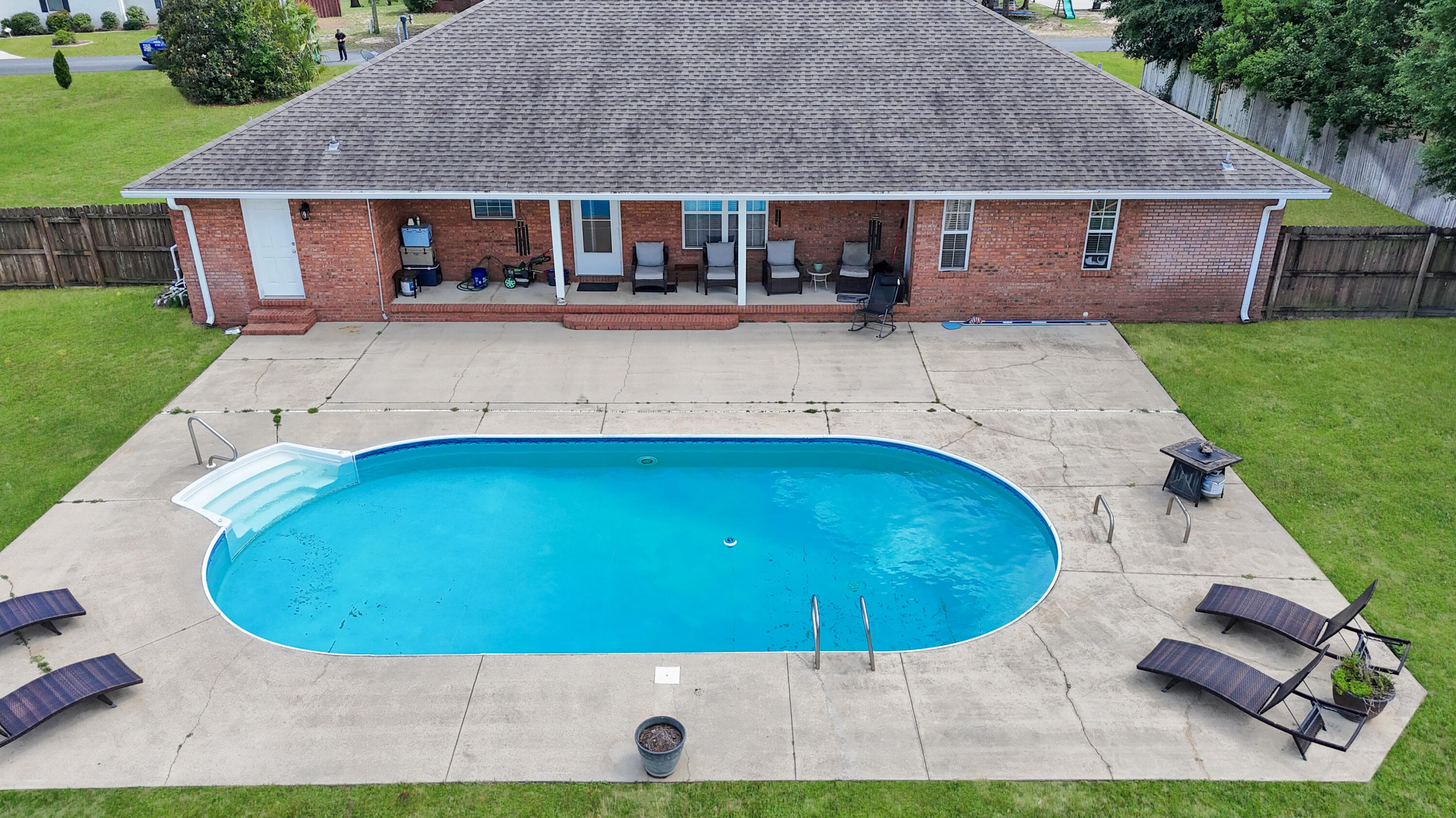 3003 Colonial Circle Crestview, FL 32539 - Photo 10 of 38 dji_fly_20260519_145846_0177_17792223767