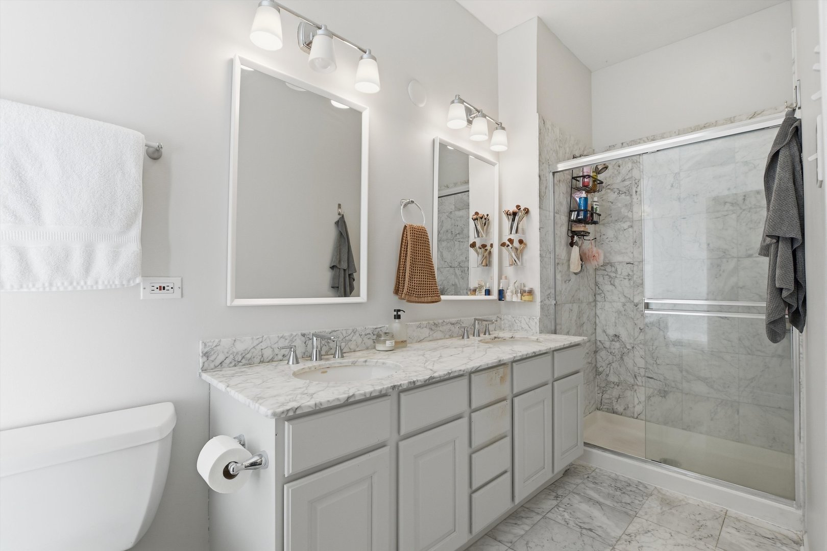 1334 West Webster Avenue, Unit G Chicago, IL 60614 - Photo 12 of 20