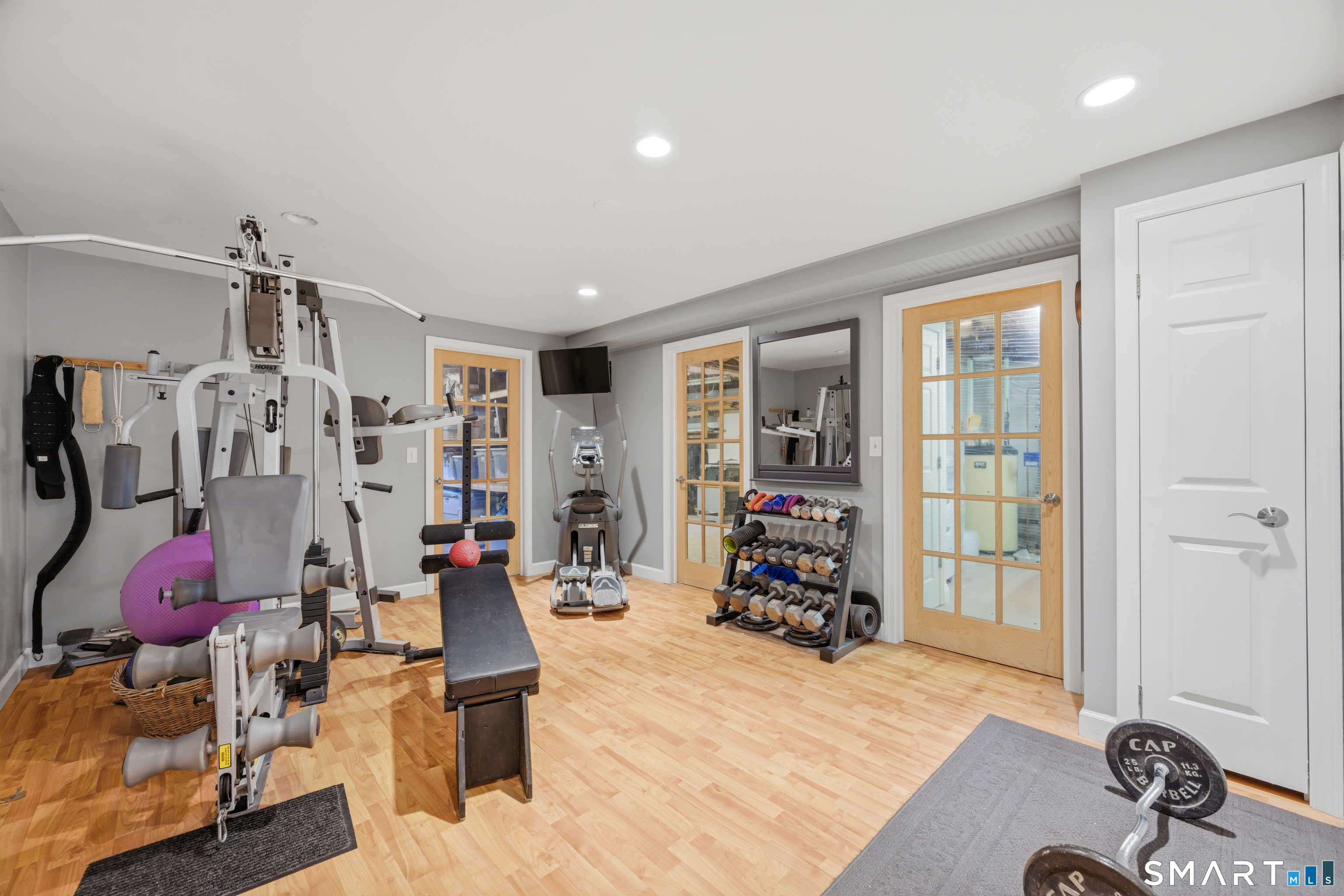 49 River Road Essex, CT 06426 - Photo 27 of 33 Lower level gym