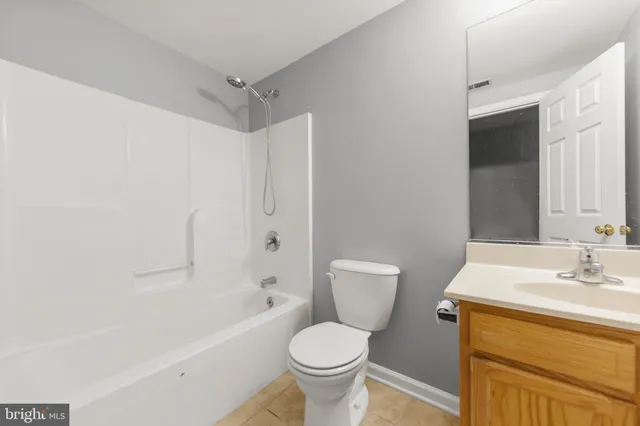 $314,000 | 207 Eastside Lane, Winchester, VA 22602