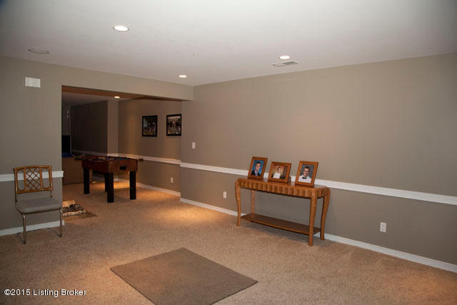 9505 Gutenberg Road Jeffersontown, KY 40299 - Photo 36 of 48 IMG_2869