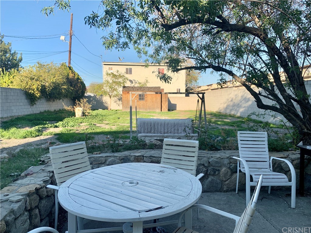 9750 Remick Avenue Pacoima, CA 91331 - Photo 11 of 14