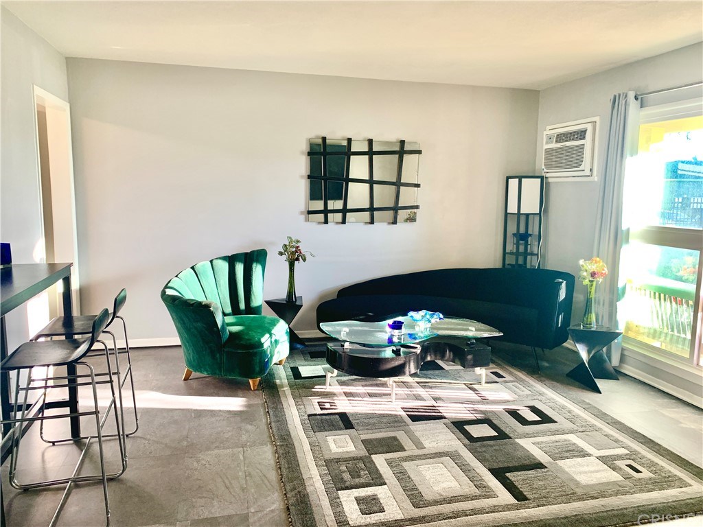 9750 Remick Avenue Pacoima, CA 91331 - Photo 3 of 14