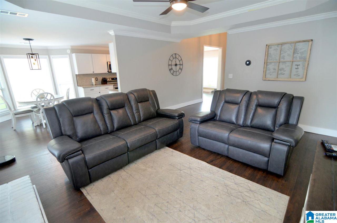 1585 Timber Court Helena, AL 35080 - Photo 10 of 43