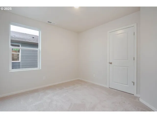 $399,995 | 395 Pietro Street Northeast, Salem, OR 97301