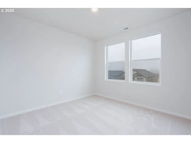 $399,995 | 395 Pietro Street Northeast, Salem, OR 97301