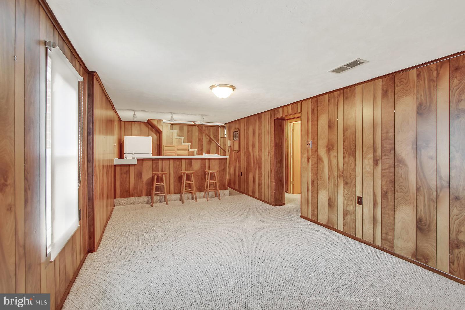 2725 Clearview Road York, PA 17406 - Photo 18 of 26 Gallery Image 18